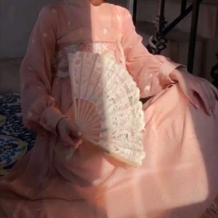 濑田宗次郎（身份：十刃最强、“天剑”、微笑的修罗） - 演唱会高清修复在线观看 - 平板看剧